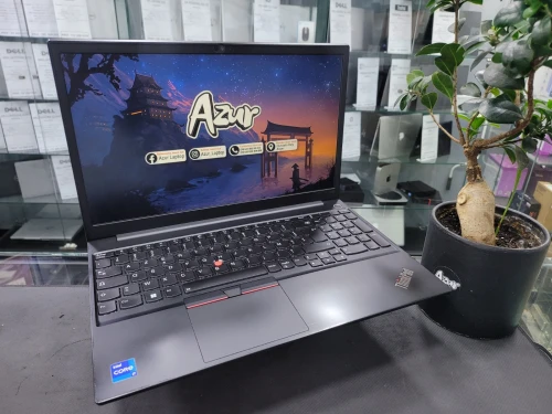 VENDU - LENOVO THINKPAD E15 GEN 2, i7-1165G7, 16GB, 512GB SSD, IRIS XE