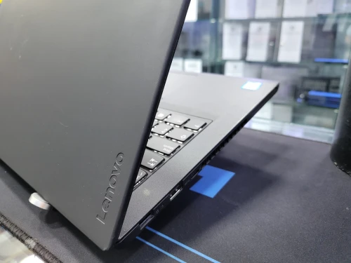 VENDU - LENOVO THINKPAD T470, i5-6300U, 8GB, 256GB SDD