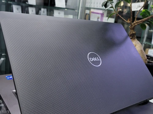 VENDU - DELL LATITUDE 7320, i7-vPro 1185G7, 16GB, 512GB SSD, INTEL IRIS XE