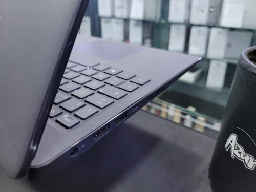 VENDU - DELL LATITUDE 3510, i5-10210U, 8GB, 256GB SSD