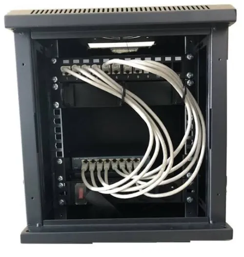 Installation réseaux informatiques, téléphoniques, électriques 