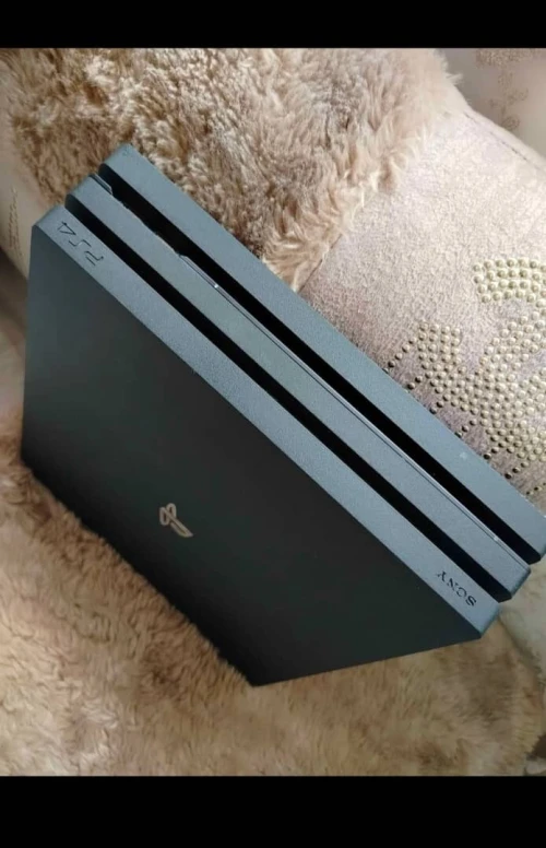 Playstation 4 pro très bon état