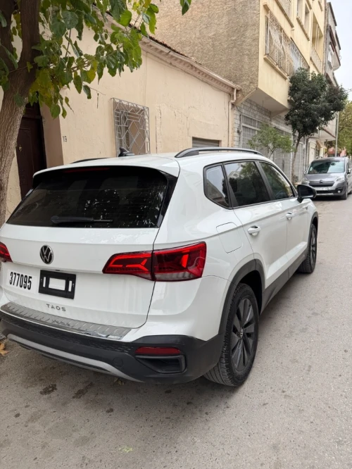 Volkswagen Taos 2024 S