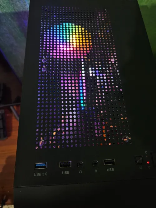 PC Gamer AMD Ryzen 5 3500X / RX 580 8GB / 16GB RAM / SSD NVMe / B550