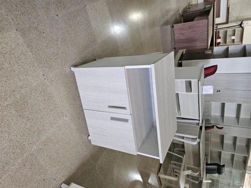 BUREAU OPÉRATEUR GRIS CLAIR