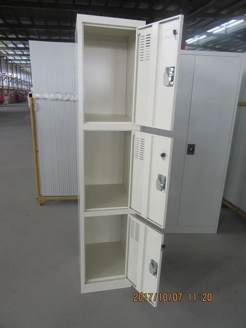 VESTIAIRE METALLIQUES