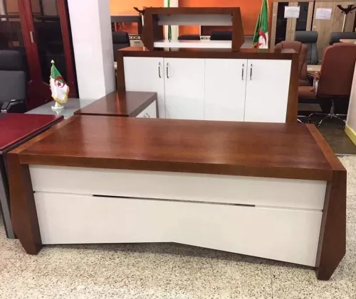 BUREAU DIRECTIONNEL PLACAGE EN BOIS DE CHÊNE 
