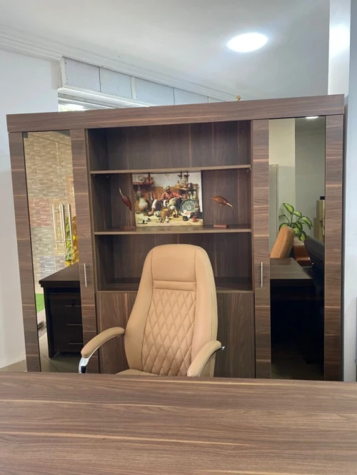 Ensemble de bureau MIDAS