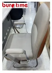 CHAISE EN CUIR ET CUIR  SYNTHETIQUE