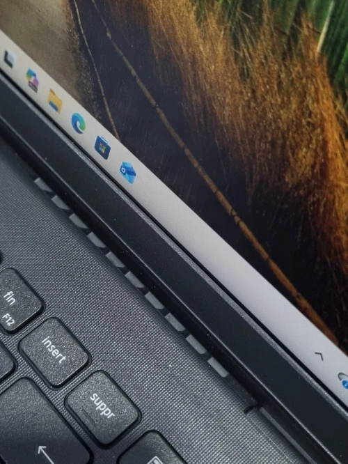 Dell Vostro i3 12th Gen / 8GB RAM / 512GB SSD - Très peu utilisé