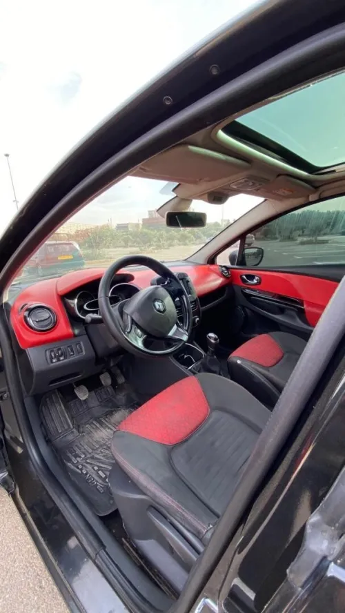Renault Clio 4 2013 Limited toit panoramique