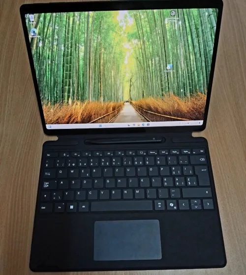 Microsoft surface pro 11 AI Copilot +