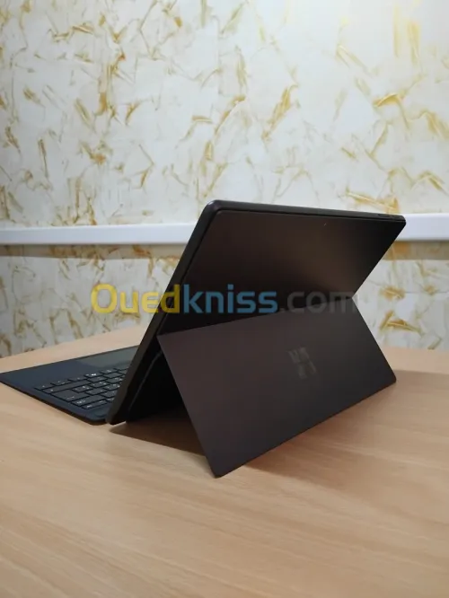 Microsoft surface pro 11 AI Copilot +