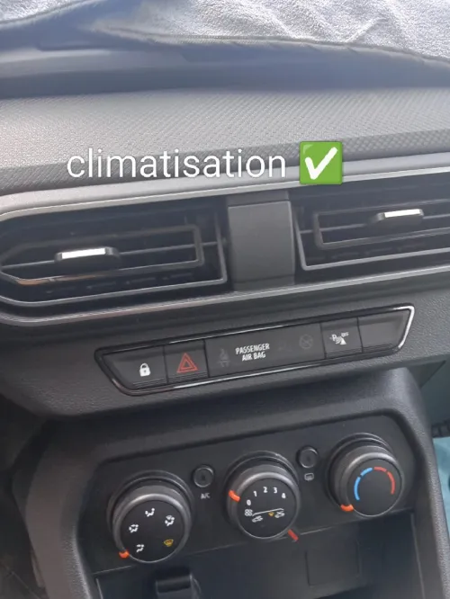 Dacia Logan 2025 extrême