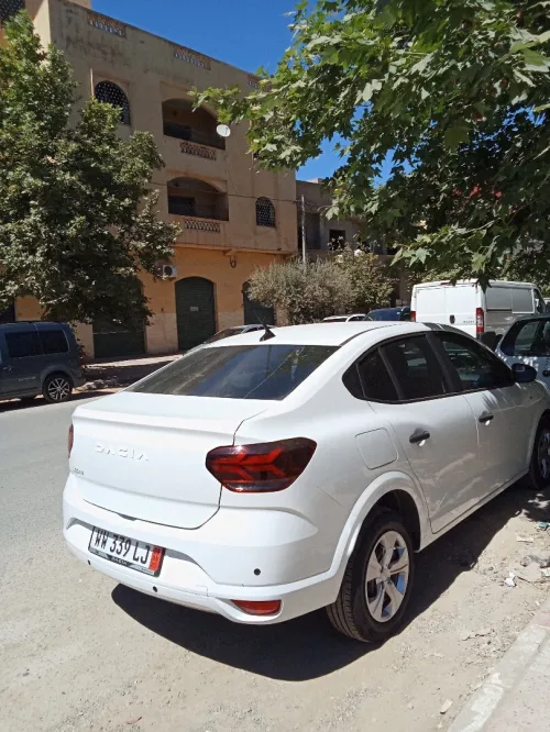 Dacia Logan 2025 extrême