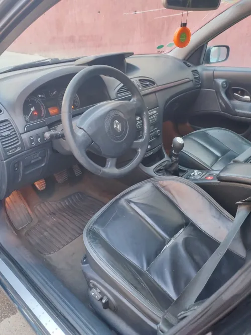 Renault Laguna 2 2001 Initial paris