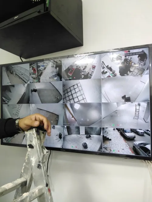 Installation informatique et camira et électricité bâtiment