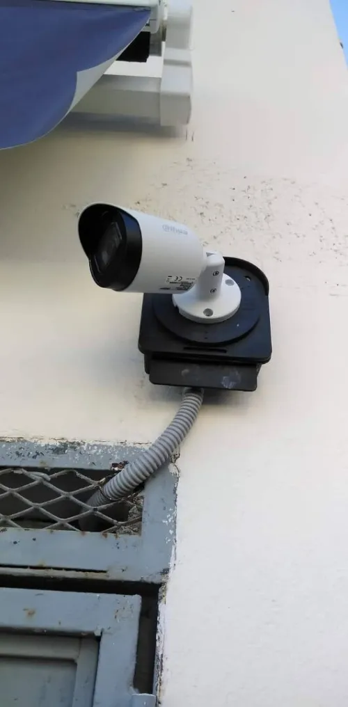 Installation informatique et camira et électricité bâtiment