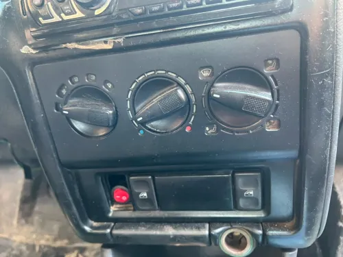 Volkswagen Polo 2001 5