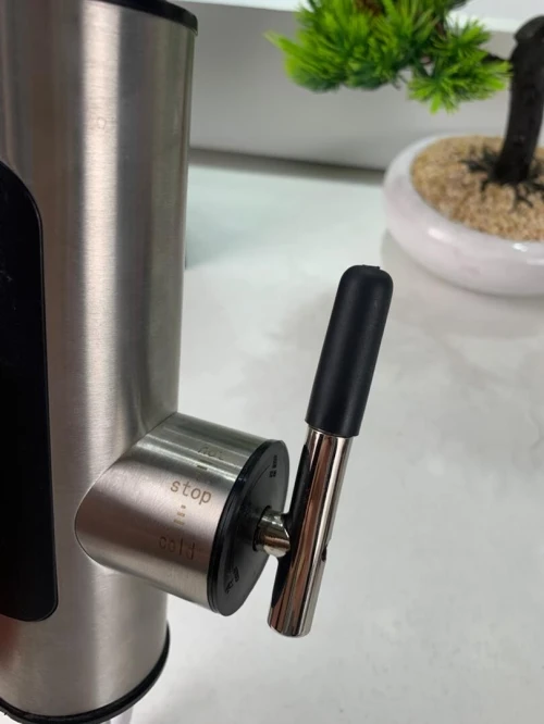 Robinet Chauffe-eau Instantané Électrique 3000W avec Écran Digital