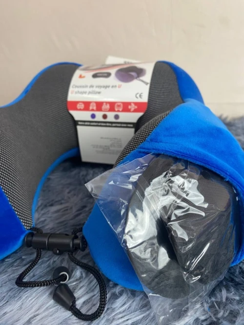 Kit de voyage 3in1 Oreiller en mousse à mémoire en forme de U avec Bouchon doreille et Bandeau Yeux