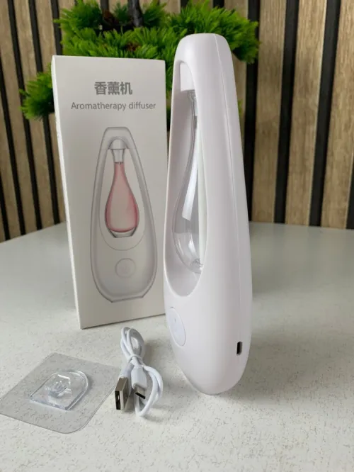 Diffuseur de Parfum et Huiles Essentielles JD007 - Portable