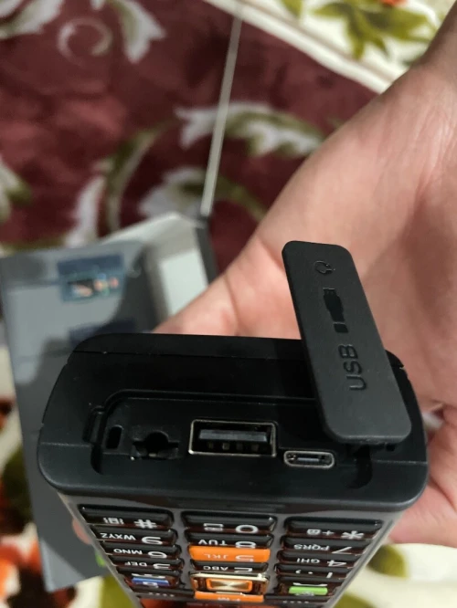 هاتف الدبابة لوندروفر الجديد C8700 pro Całus