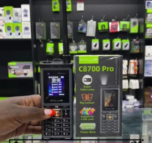 هاتف الدبابة لوندروفر الجديد C8700 pro Całus