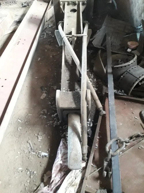 Prasse aroche montabert750