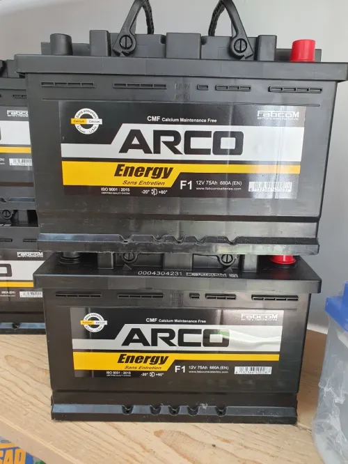 Batteries pour voitures et camions 24/7