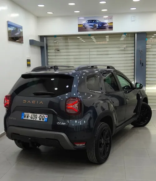 Dacia Duster 2023 Chanel gold