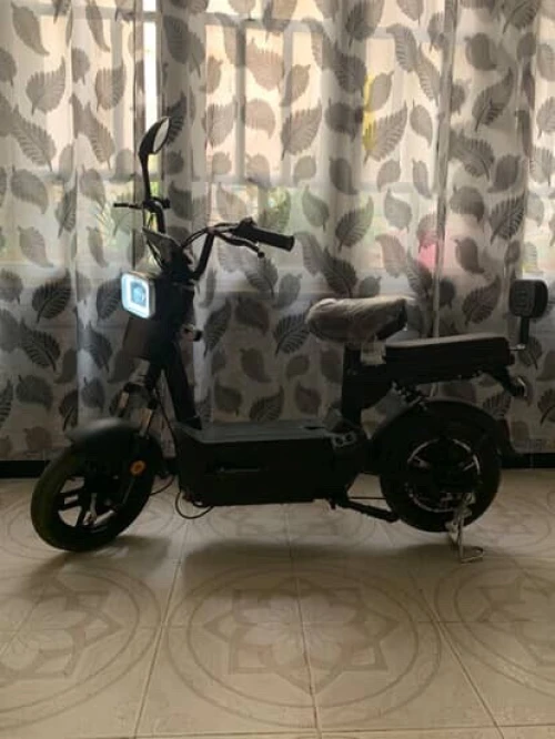 Scoozer دراجة كهربائية 2025