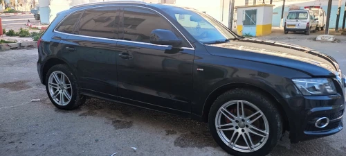 Audi Q5 2010 S Line Pack Tech