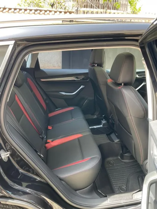 Skoda Karoq 2025 Luxury
