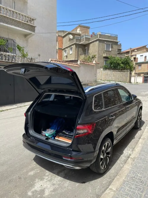 Skoda Karoq 2025 Luxury full 0ptions