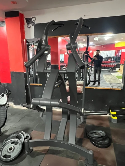 Salle de musculation complète matériel professionnel panatta made in italy