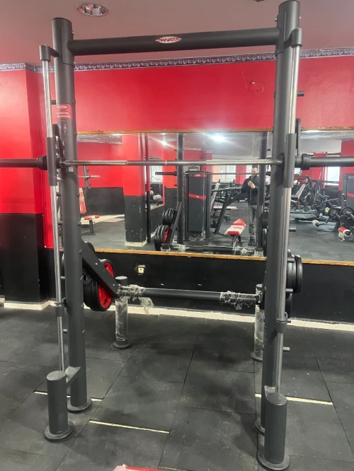 Salle de musculation complète matériel professionnel panatta made in italy
