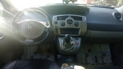 Renault Scenic 2005 Scenic2