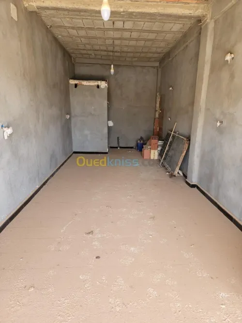 Vente Local Ouargla Sidi khouiled