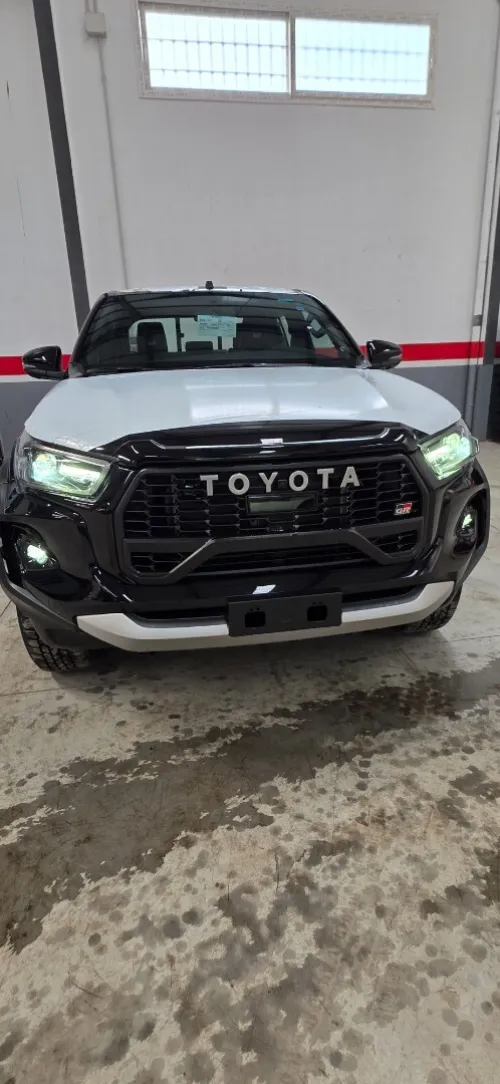 Toyota Revo  2026 GR SPORT