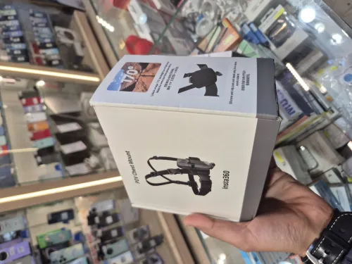 Camera insta 560 X5 8k + Support de poitrine POV Insta360 X5 ( sous emballage )
