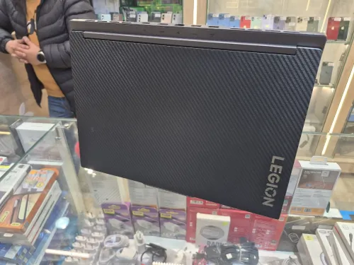 PC GAMER LENOVO LEGION SLIM 5 / RYZEN 7-7840HS / RTX 4060 8Gb / 16 DDR5 5400Hz / 512 Nvme / 16" 2.5k 165Hz