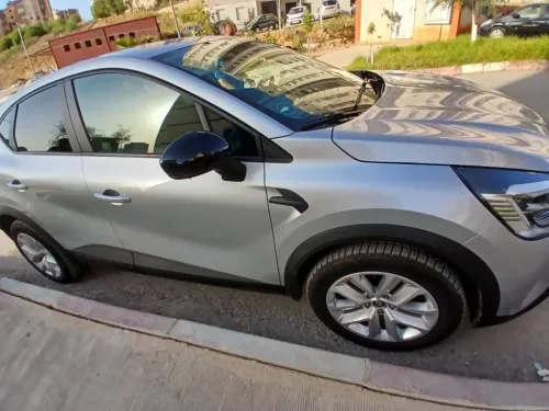 Renault Captur 2023 