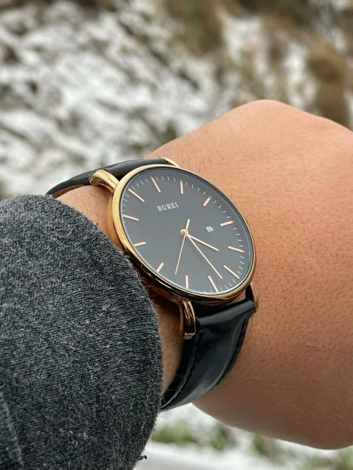 Montre classique pour homme