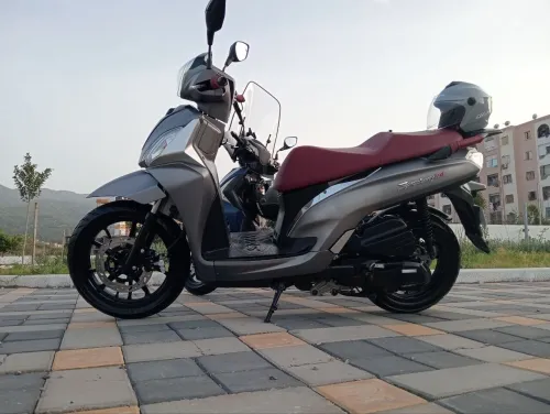 Sym St 200 i 2024