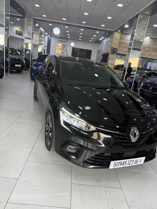 Renault Clio 5  2023 Evolution