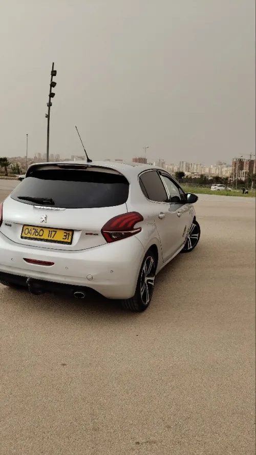Peugeot 208 2017 GT Line
