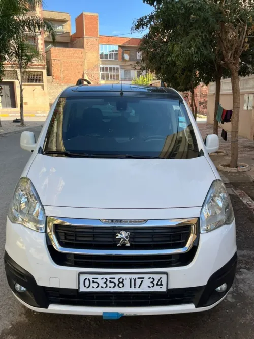 Peugeot Partner 2017 Tepee