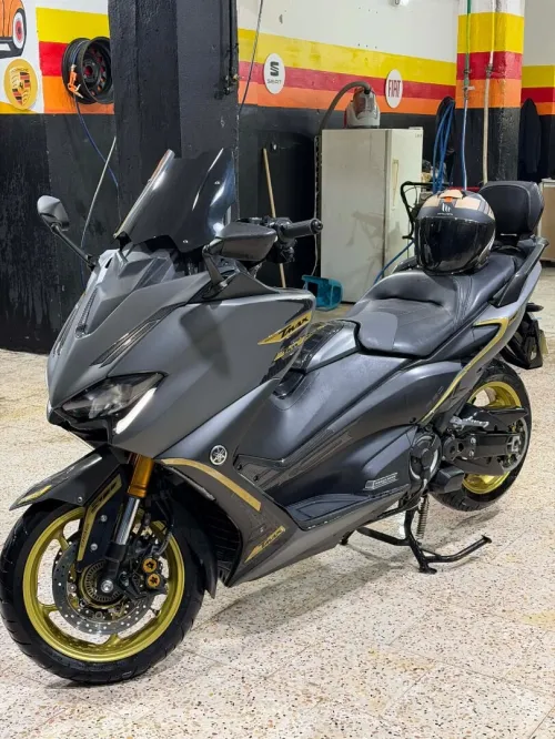 Yamaha Tmax 2020