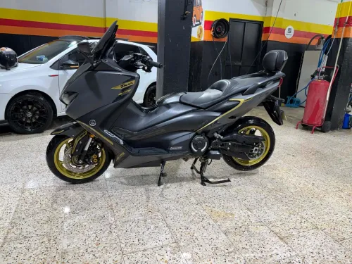 Yamaha Tmax 2020